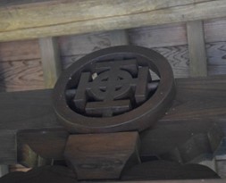 02-jpg